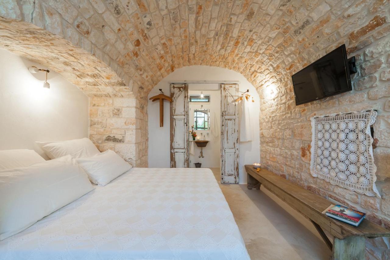 Hostal Trulli 18Cinquantanove Cisternino Exterior foto